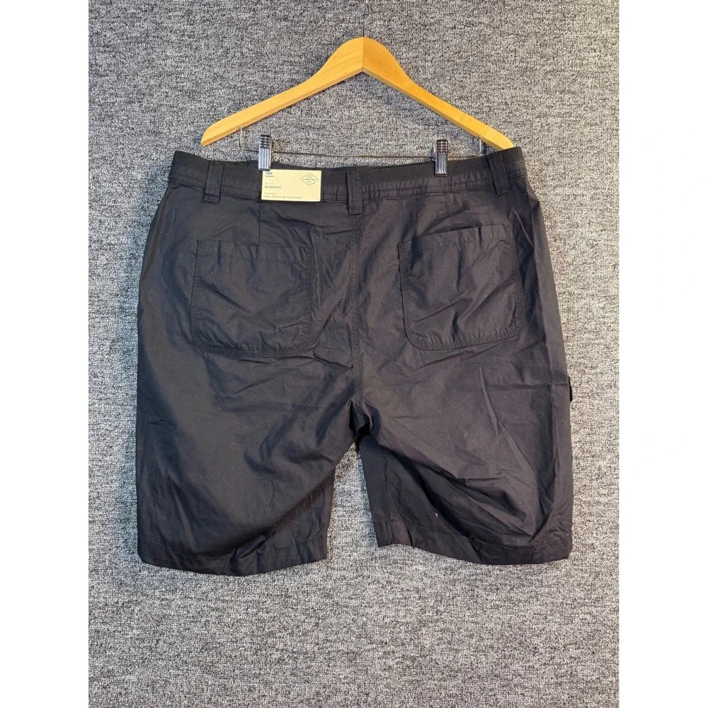 St. Johns Bay Womens Black Bermuda Cargo Shorts Size 18W New 819-0772